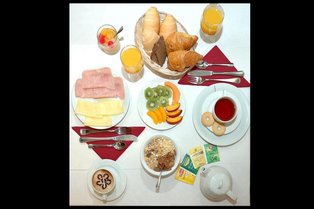 Hotel Hesperia 3*
