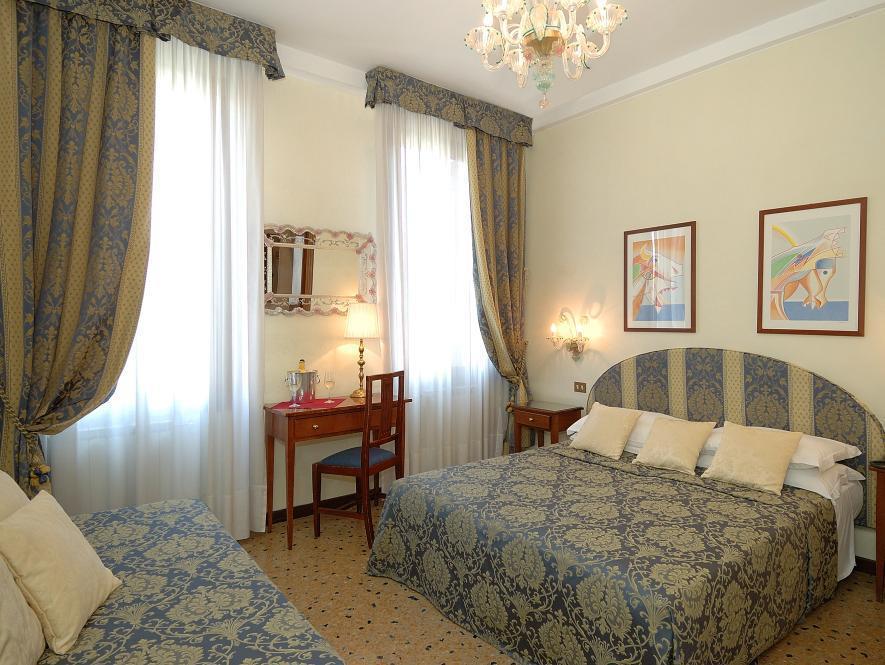 Hesperia Venice
