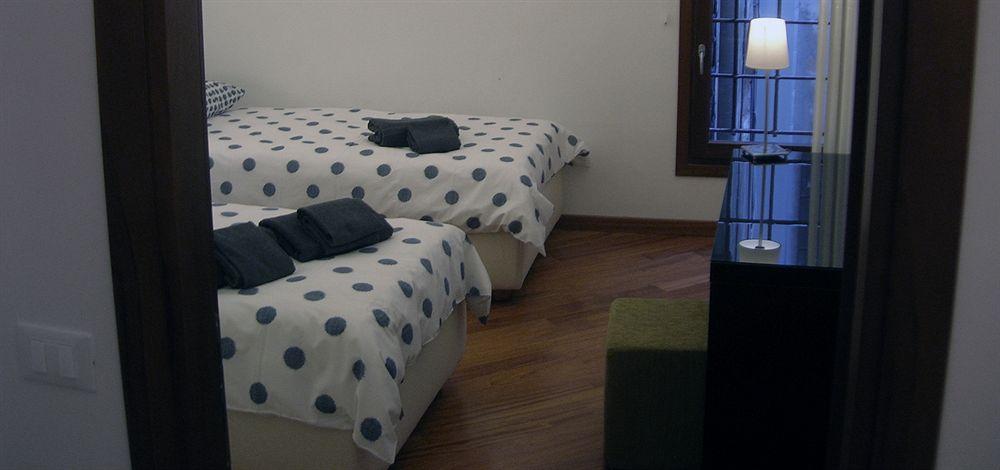 Sarai Venice