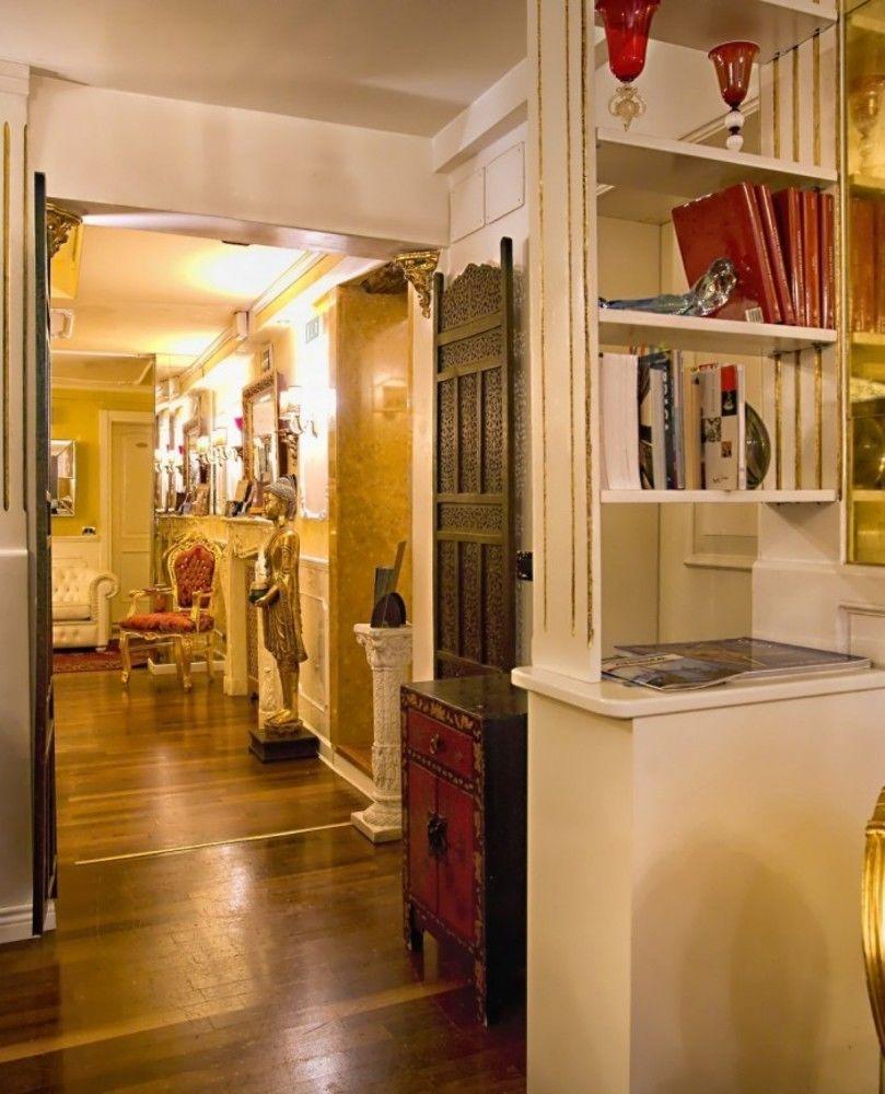 Noemi Hotel 3*
