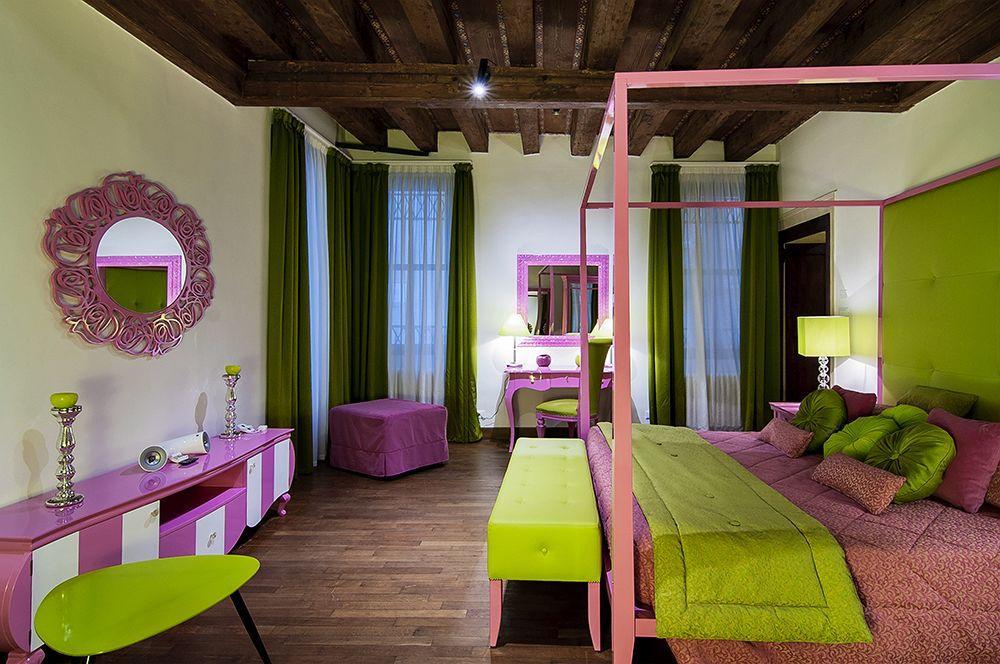 Ad Place Hotel