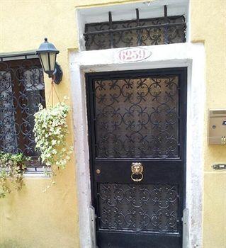 Laura San Marco Apartment