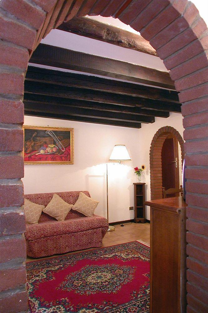 Laura San Marco Apartment