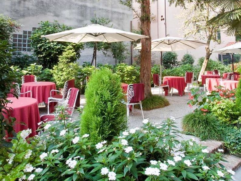 Amadeus 4* Veneza