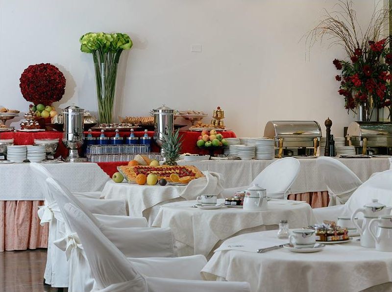 Amadeus Hotel 4*