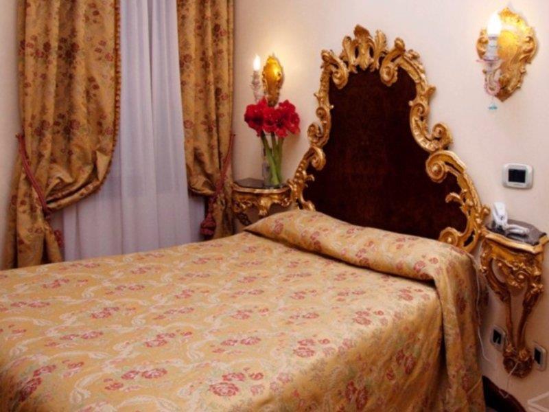 San Cassiano Ca'favretto Venice