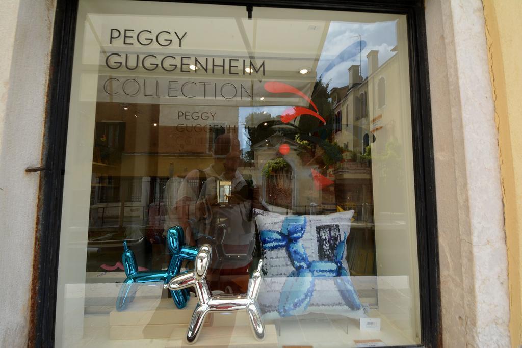 Apartment Peggy-guggenheim *