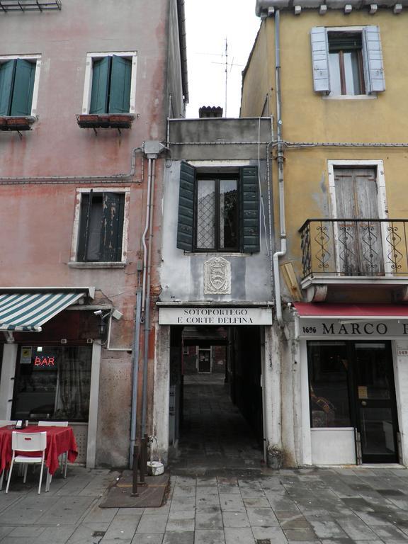 Attico Biennale Nuovissimo Venice