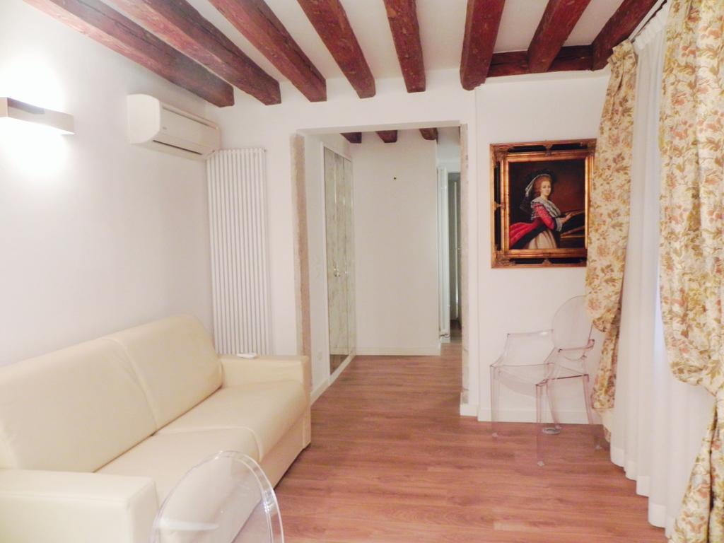Apartment Apartments-rialto 1 - 2 - 3 *