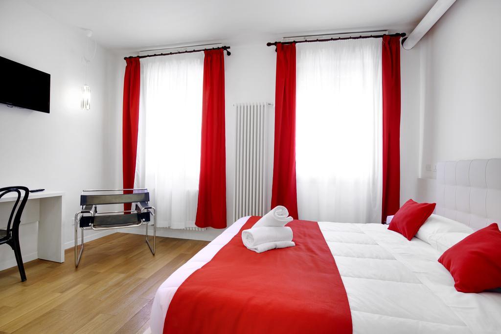 Atlantic Do Archi Biennale Apartment