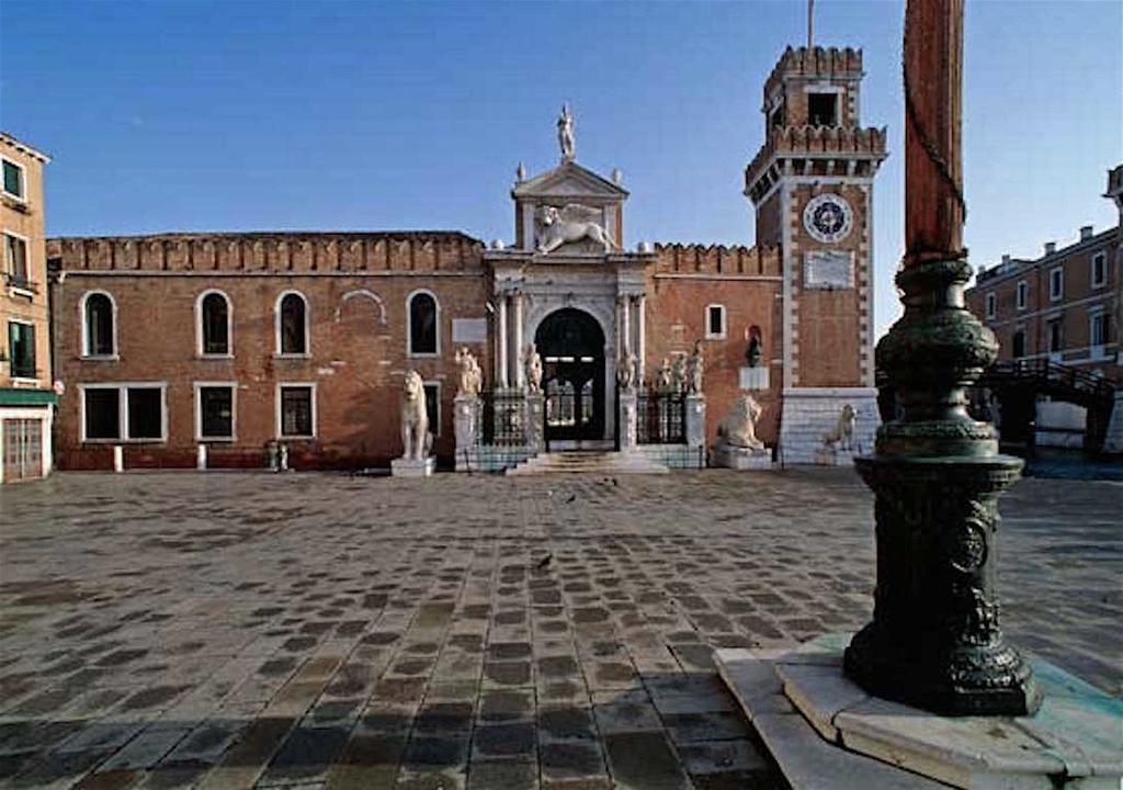 Castello Holidays