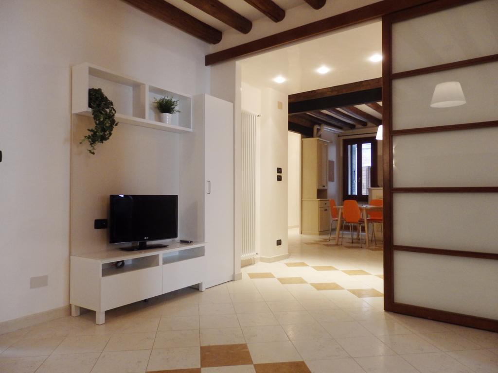 Crea Venice