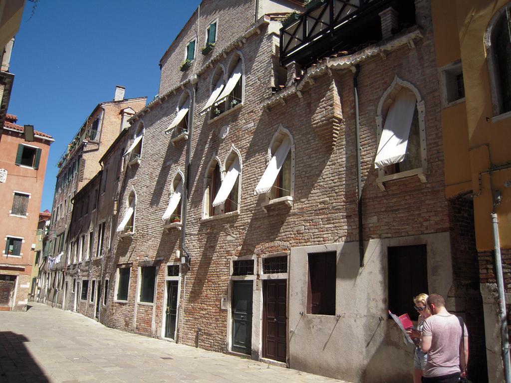 Alle 3 Stelle Barocco