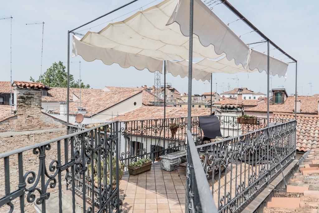 Three Terraces Apartment *