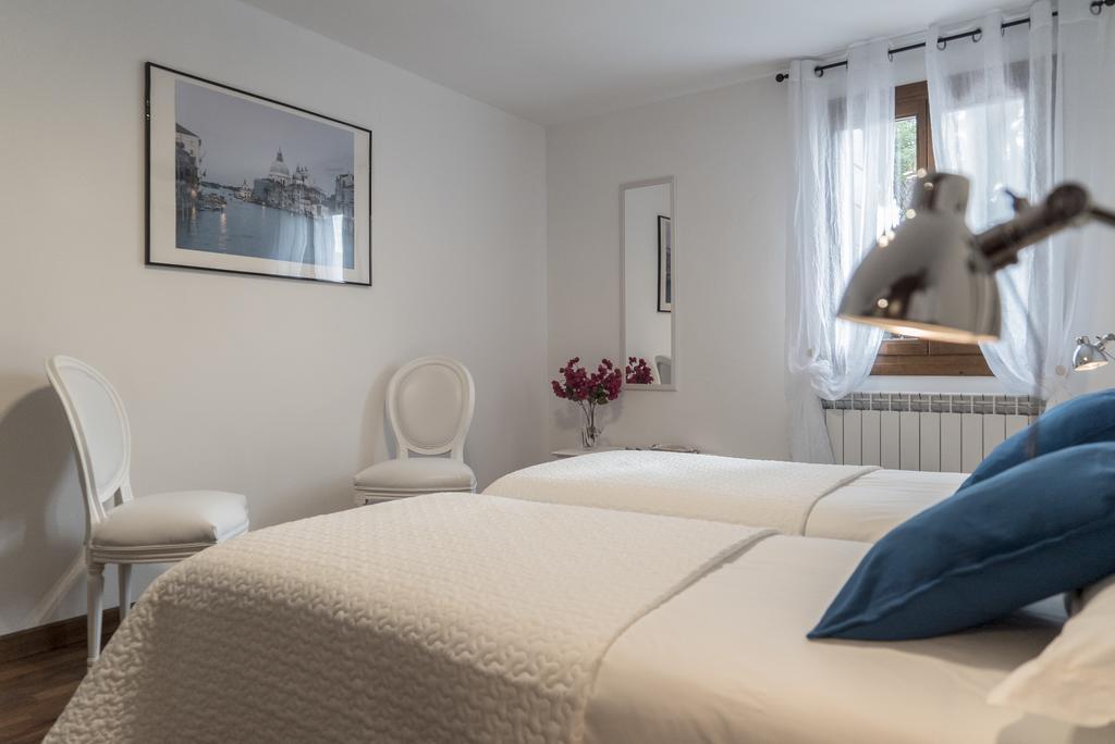 Apartment Mansarda Magritte Venice