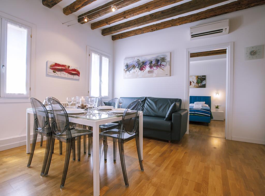 Arsenale Design Apartment R&R Apartment