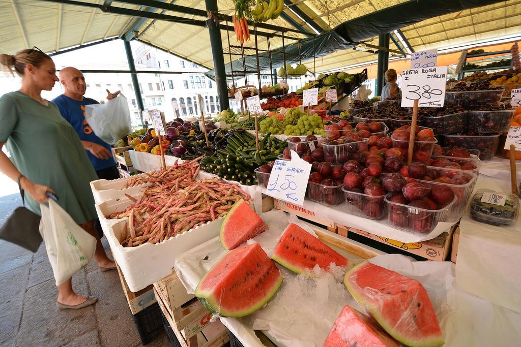 Recioto Rialto-Market Venice