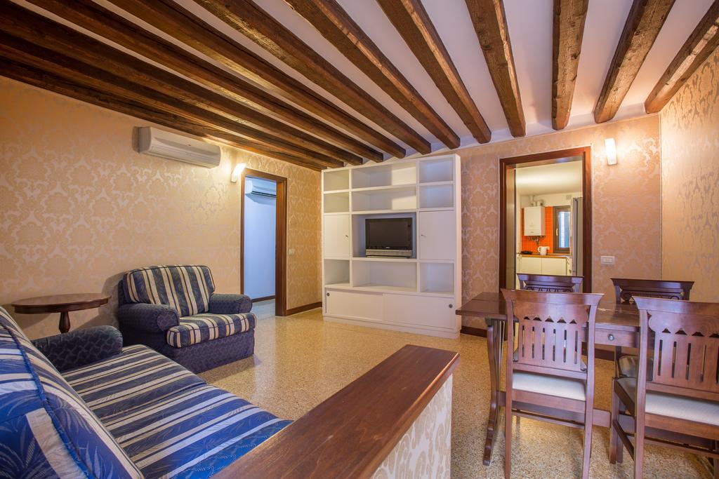 Home Venice Apartments - Piazzale Roma Apartment *