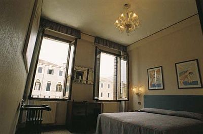 Hesperia 3* Venice