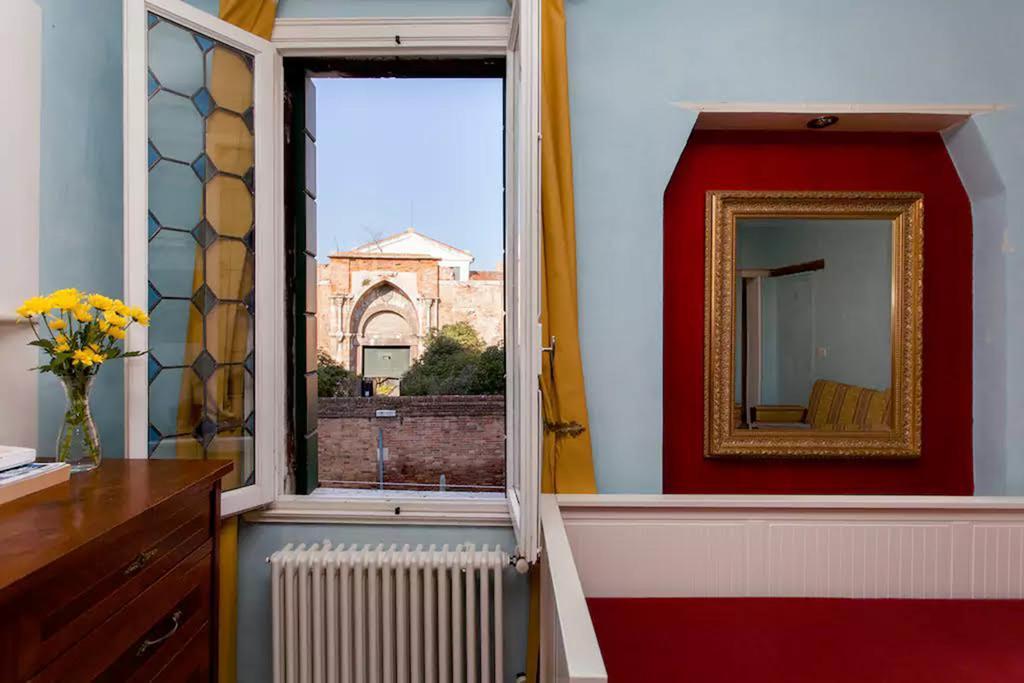 Ca Tornielli Apartment