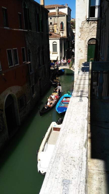 Balcone Sul Canale *