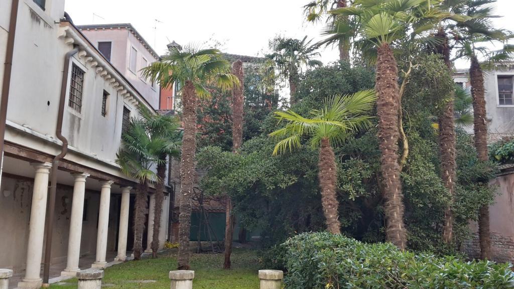 In A Lovely Garden Biennale Flat Venice