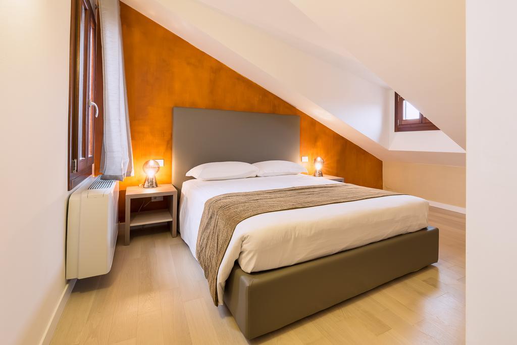 Apartment Charming Palace Corte Del Teatro *