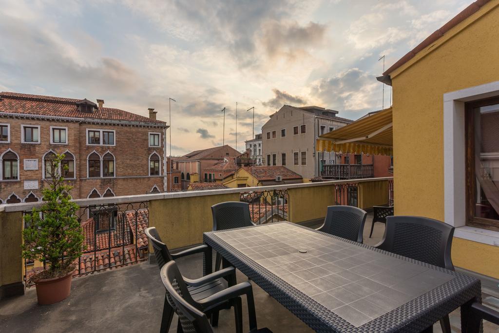 - San Marco Apartment *