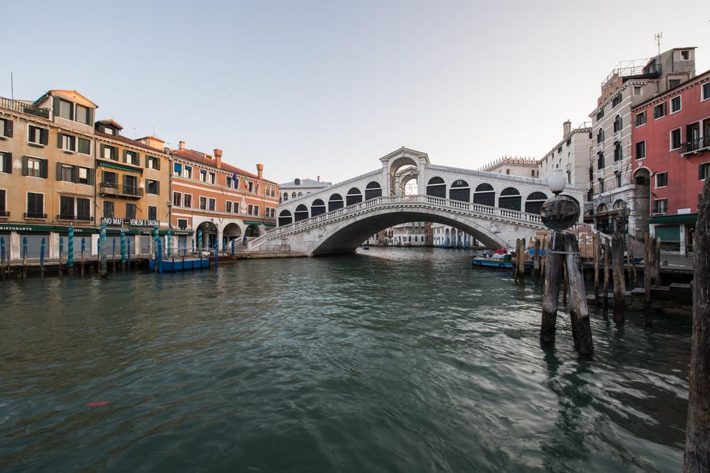 Romantic San Marco Apartment Venice