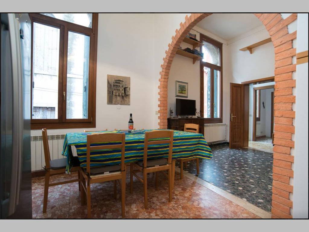 Apartment Balcone Sul Canale Venice