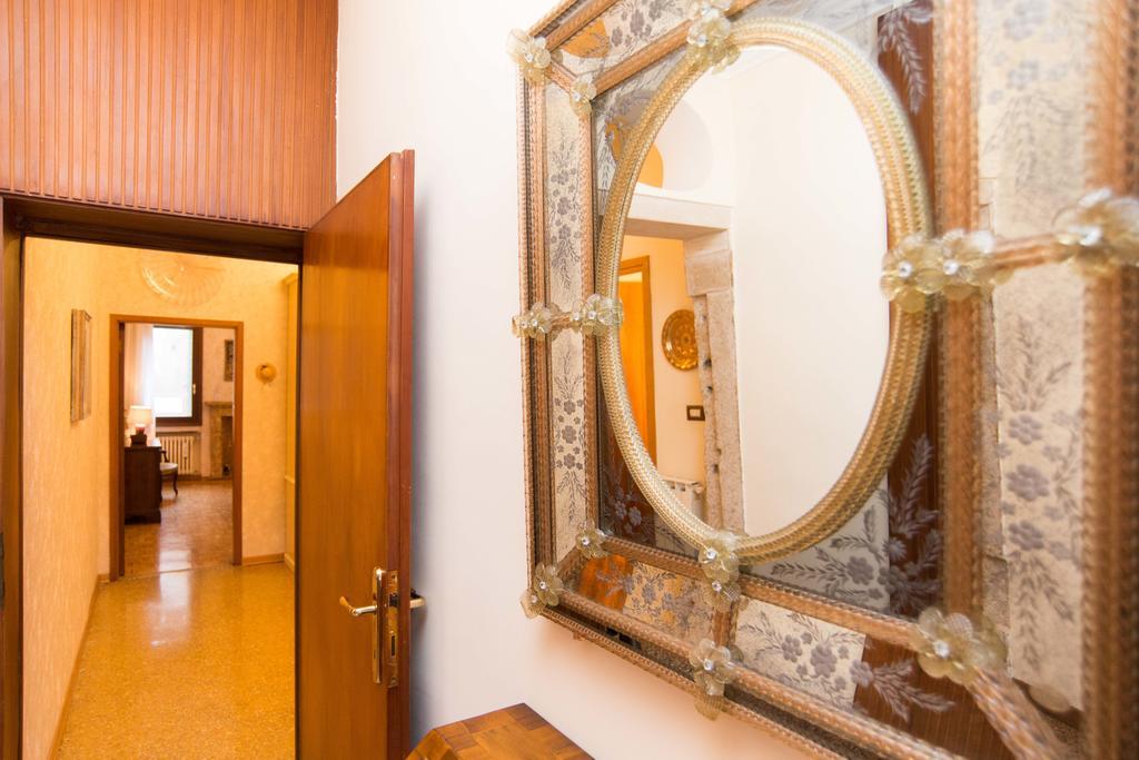 Ca Della Trifora Apartment *