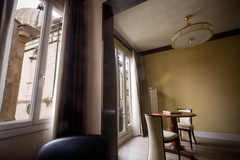 Liassidi Palace Venice