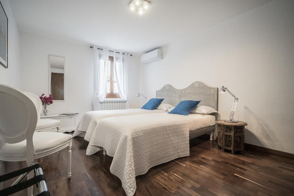 Mansarda Magritte Apartment