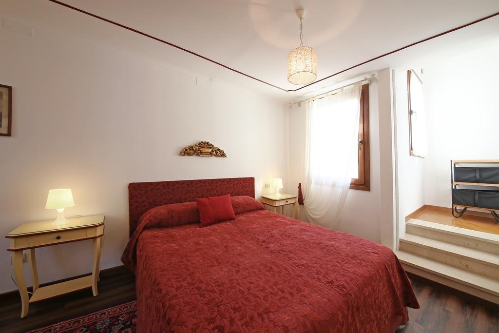 Appartamenti Inside Palazzo Foscarini Apartment