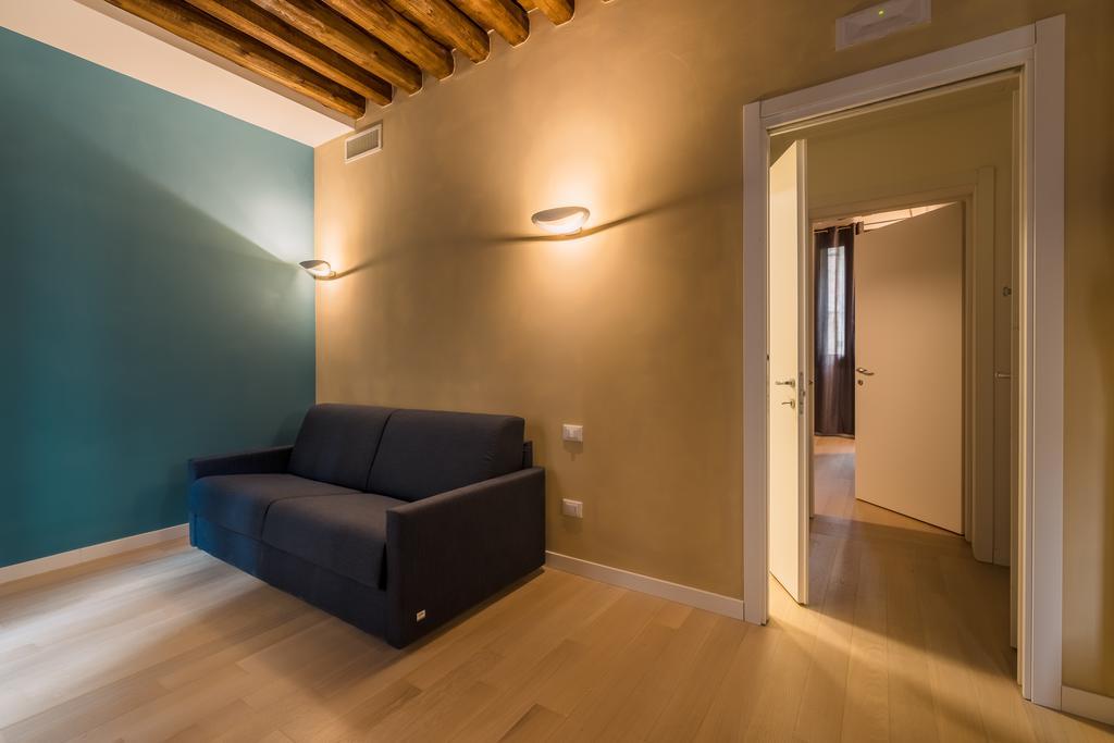 Apartment Charming Palace Corte Del Teatro *