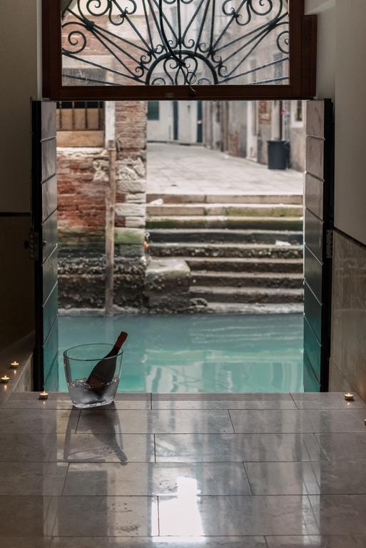Apartment Charming Palace Corte Del Teatro
