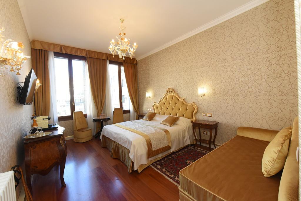 40.17 San Marco 2* Venice