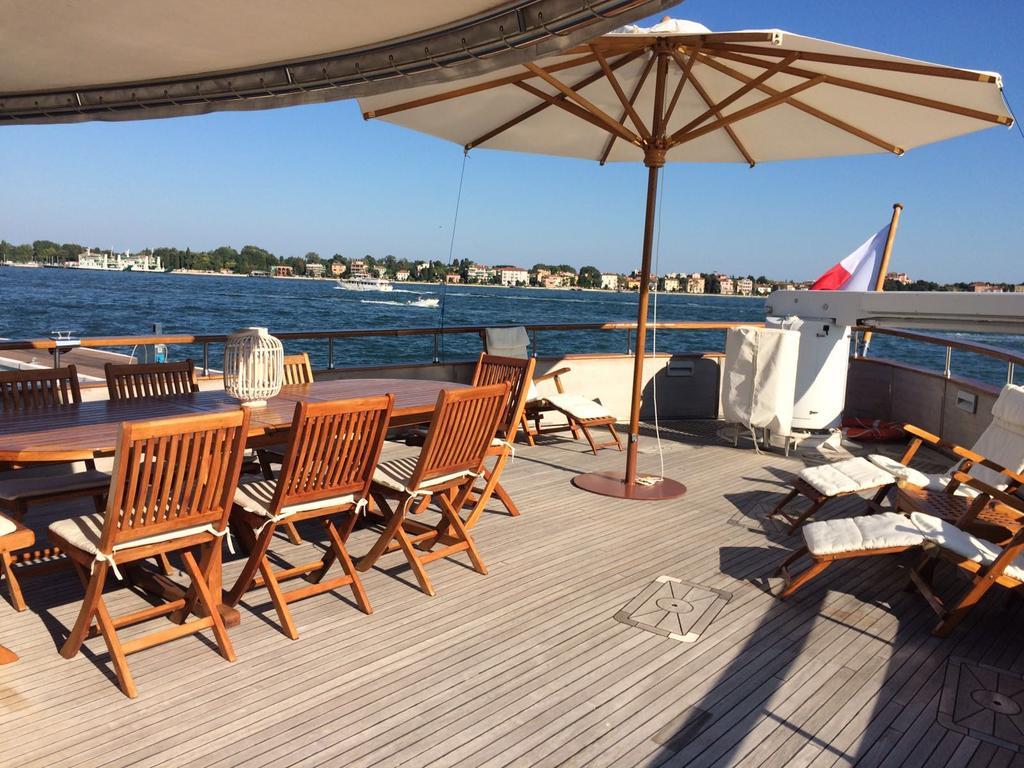Yacht Bert Venezia