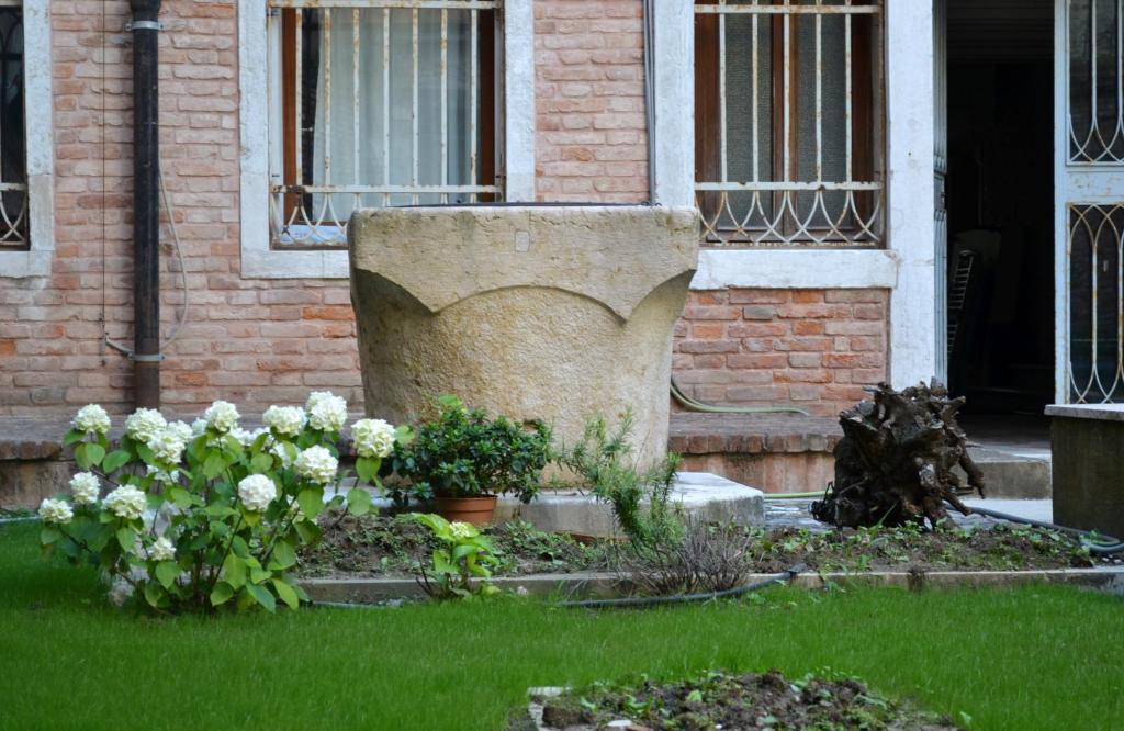 And - Private In Shared Guest house Venice