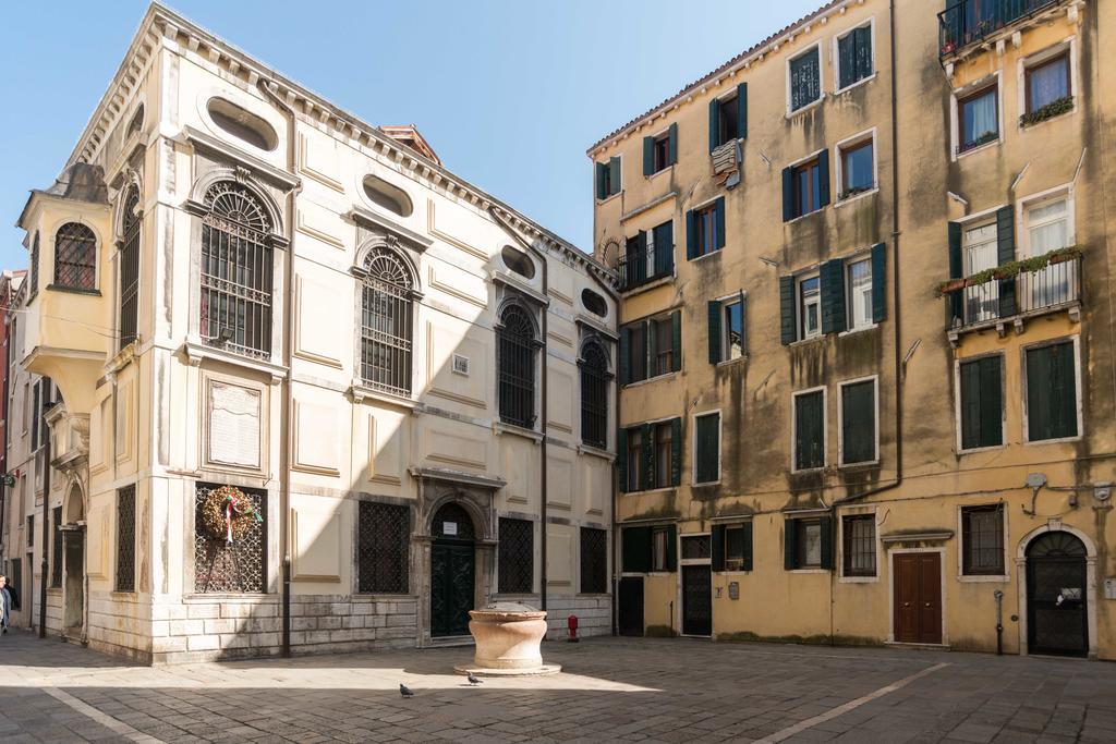 Apartment Ghetto Modern Apt For 4, Venice Venice