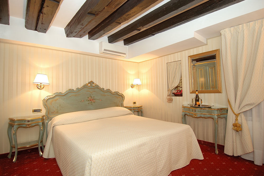 Ca' Della Loggia Venice