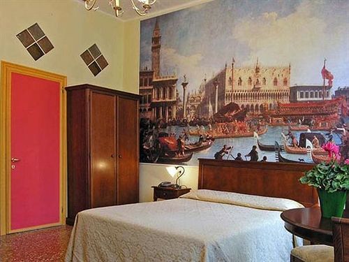 Ca' Centopietre Venice