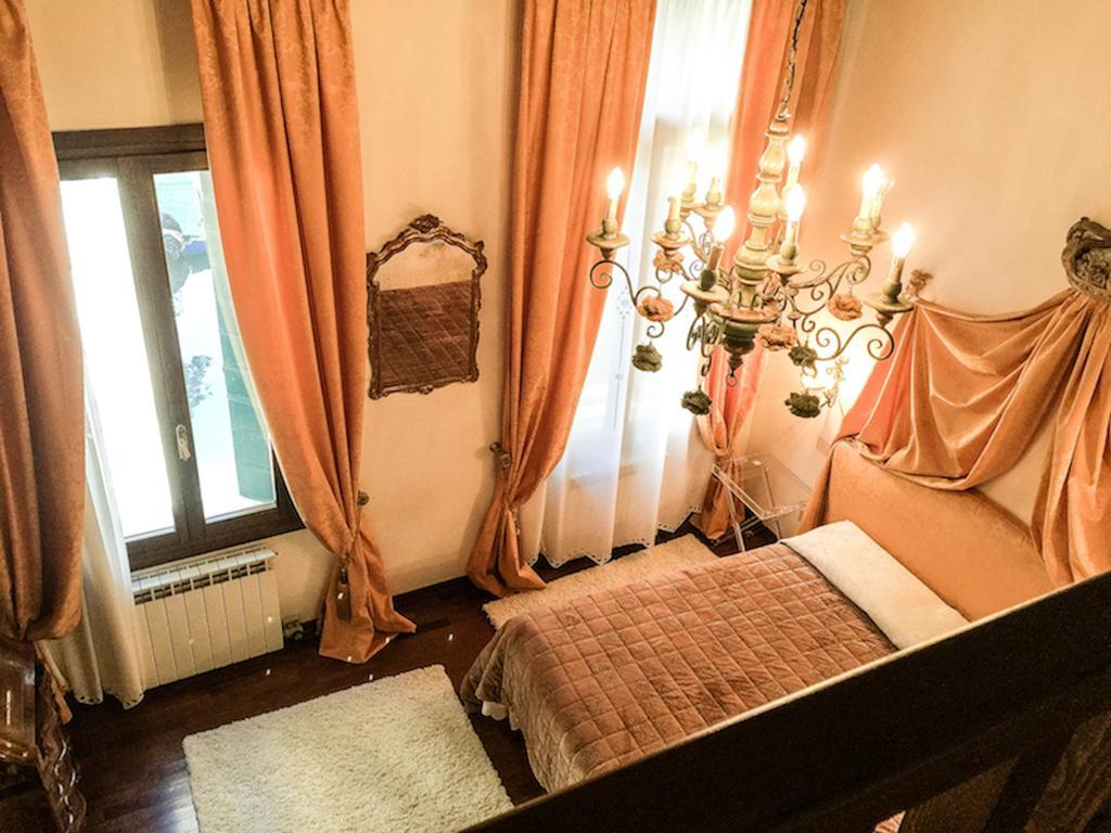 Casa Albrizzi * Venice