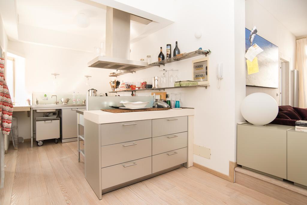Ghetto Modern Apt For 4, Venice * Venice