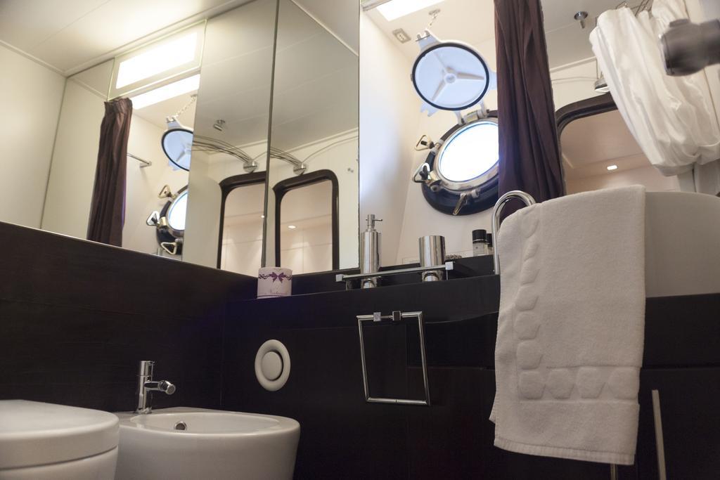 Yacht Bert Venezia 5*