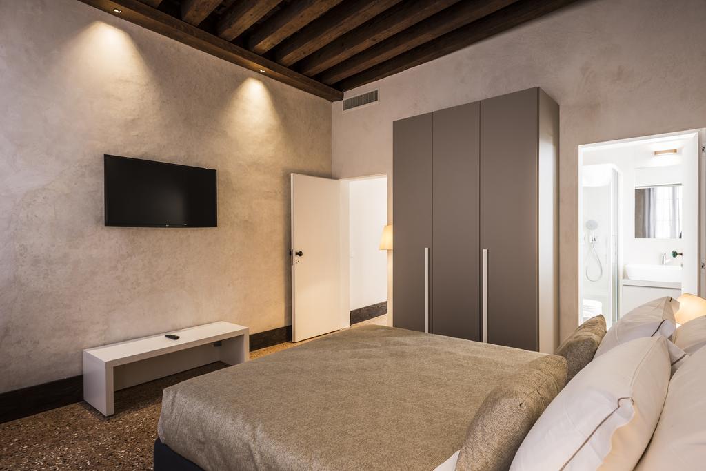 Apartment Myplace Campo Santa Margherita