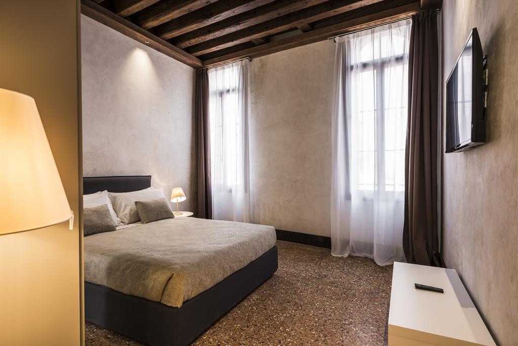 Myplace Campo Santa Margherita *