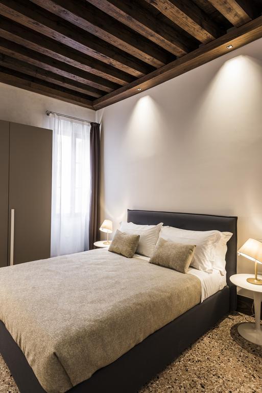 Apartment Myplace Campo Santa Margherita Venice