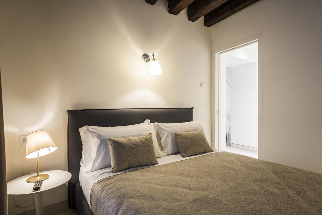 Apartment Myplace Campo Santa Margherita