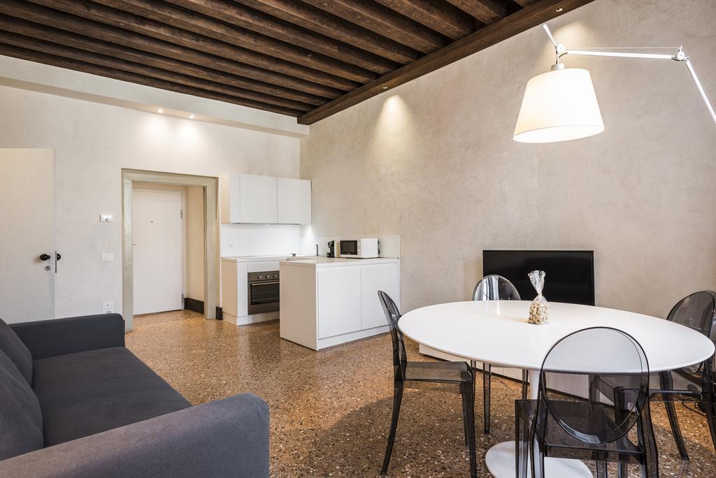 Apartment Myplace Campo Santa Margherita Venice